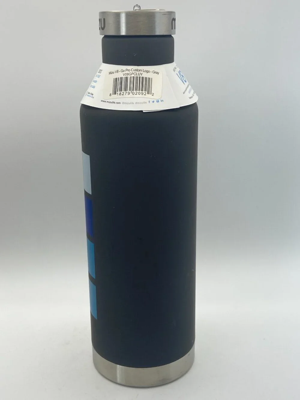GoPro x Mizu V8 Insulated Water Bottle 27 oz / 800ml - Matte Black (NWT)